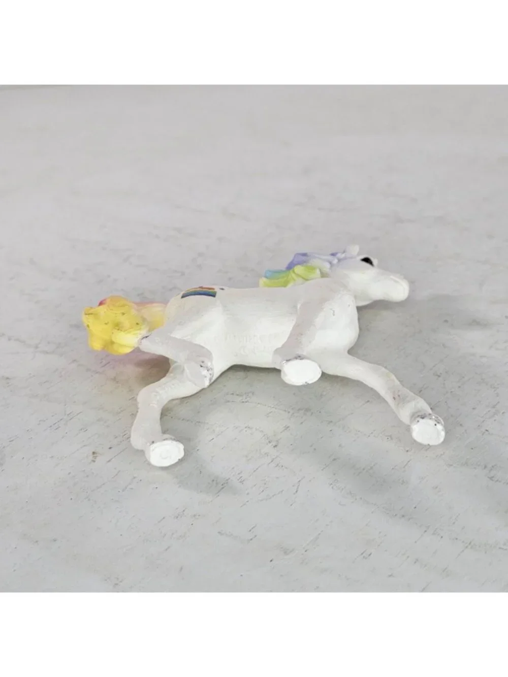 Schleich Bayala Unicorn Series Four Rainbow Cake Fantasy Figure #70742